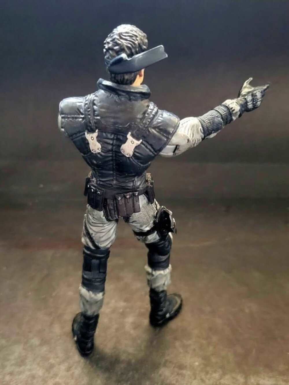 Vintage Metal Gear Solid SOLID SNAKE 6.5" inch action figure McFarlane 1999 - Picture 2 of 6